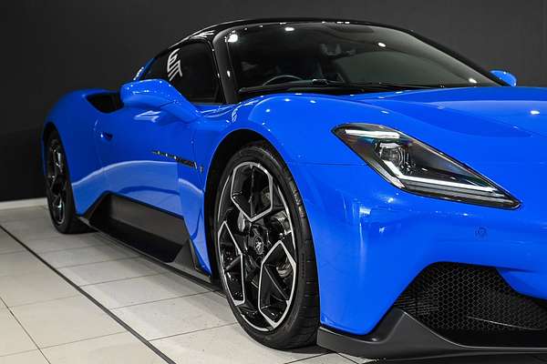 2022 Maserati MC20 M240
