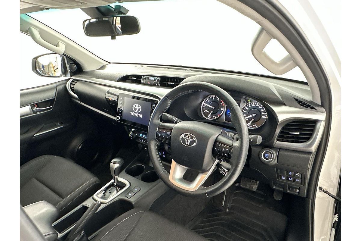 2023 Toyota Hilux SR5 GUN126R 4X4