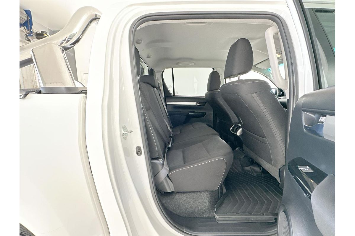 2023 Toyota Hilux SR5 GUN126R 4X4