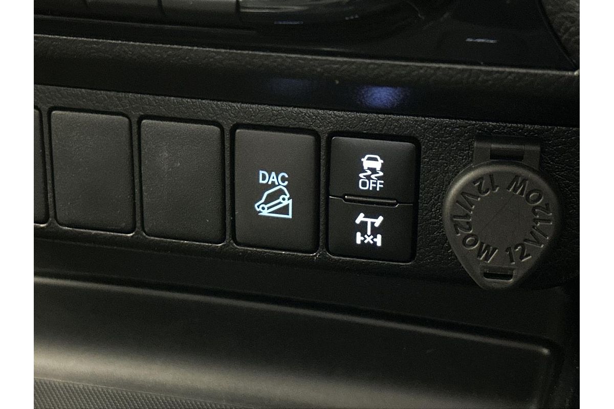 2023 Toyota Hilux SR5 GUN126R 4X4