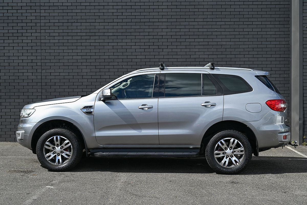 2015 Ford Everest Trend UA