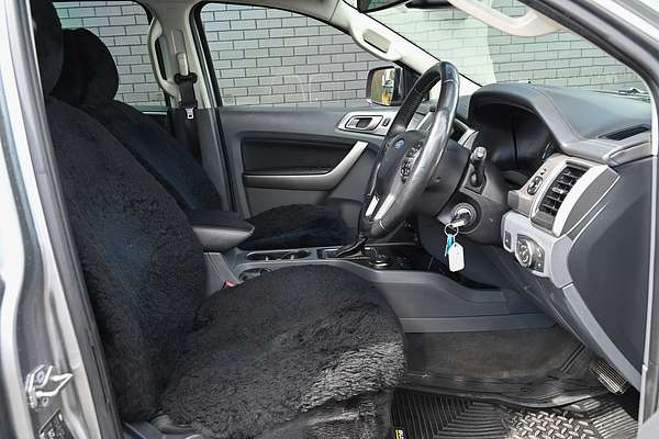 2015 Ford Everest Trend UA