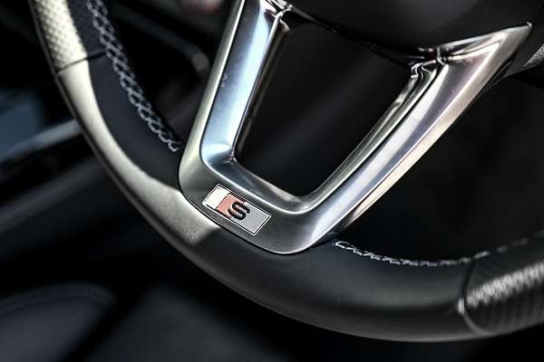 2024 Audi SQ5 TDI FY