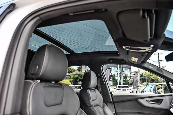 2024 Audi Q7 50 TDI S line 4M