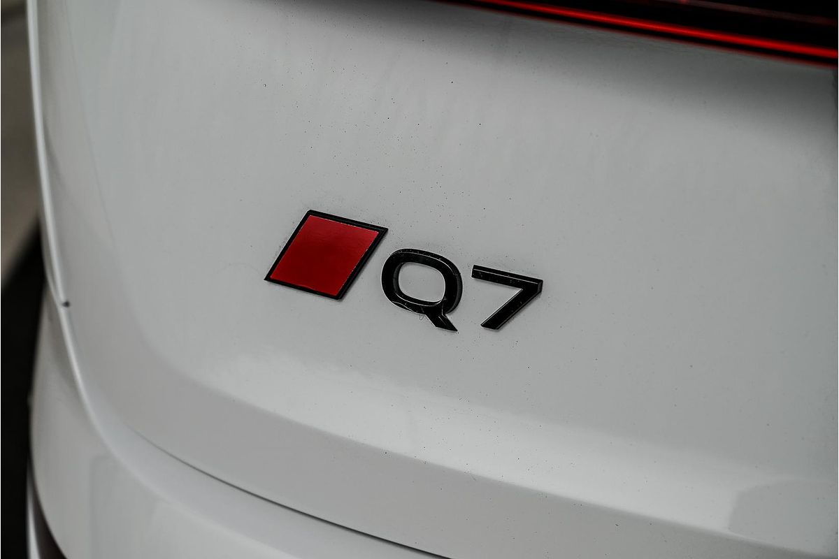 2024 Audi Q7 50 TDI S line 4M