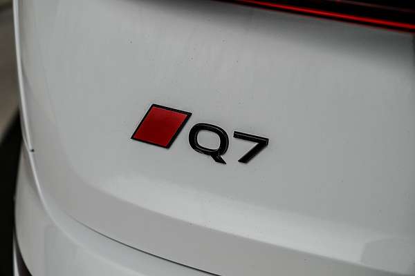 2024 Audi Q7 50 TDI S line 4M