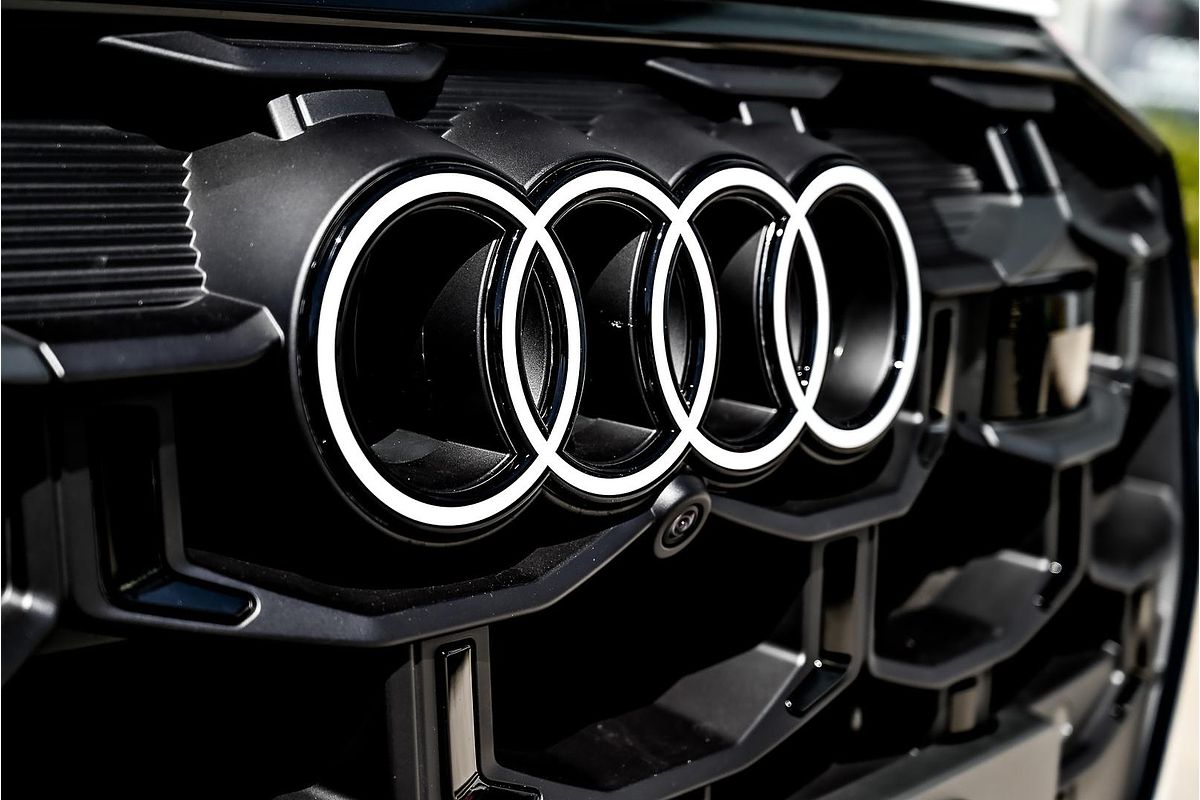 2024 Audi Q7 50 TDI S line 4M