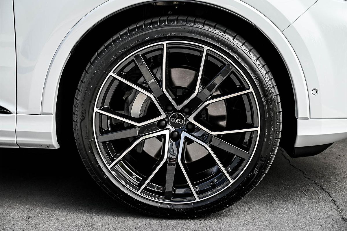 2024 Audi Q7 50 TDI S line 4M