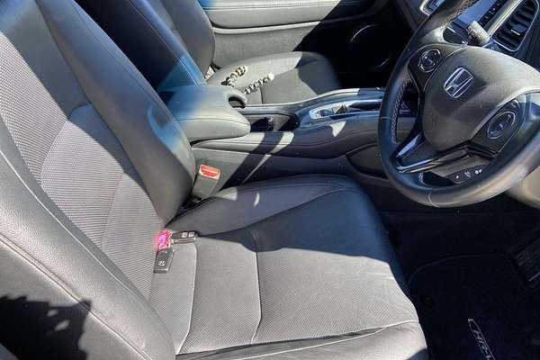 2019 Honda HR-V RS