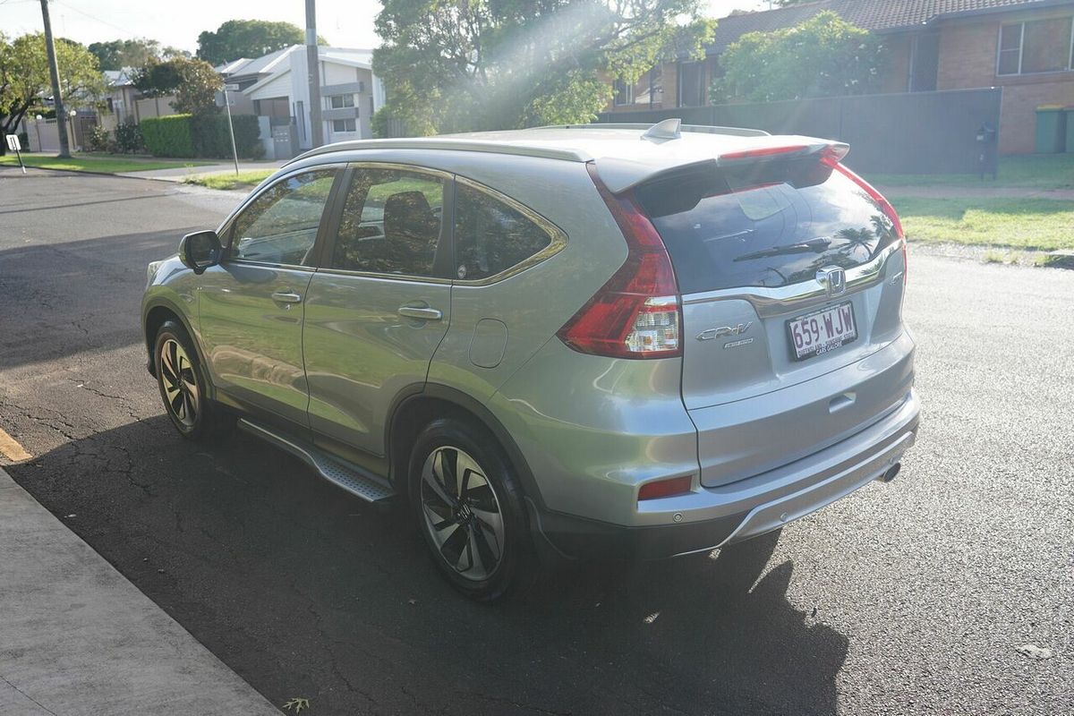 2016 Honda CR-V LE (4x4) 30 Series 2 MY17
