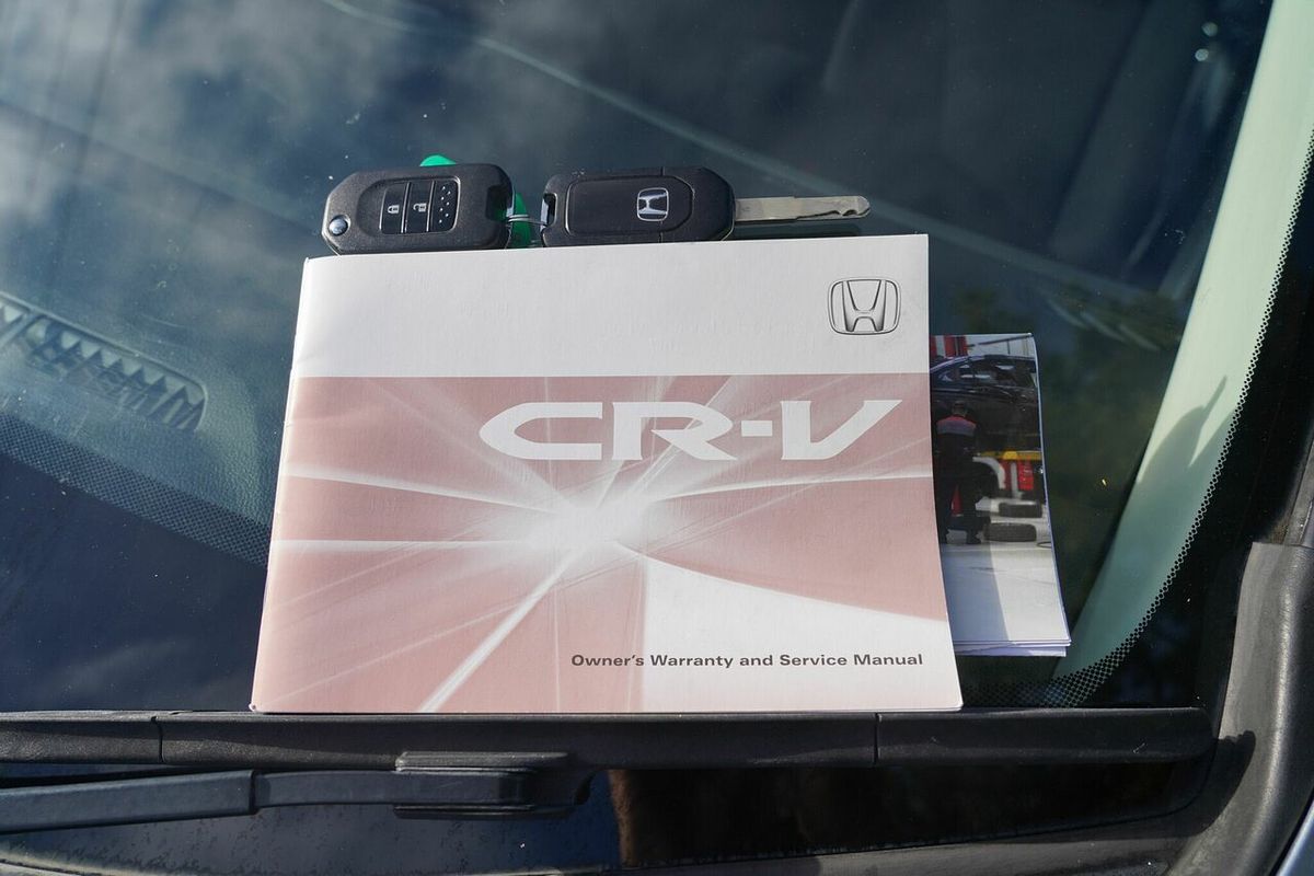 2016 Honda CR-V LE (4x4) 30 Series 2 MY17
