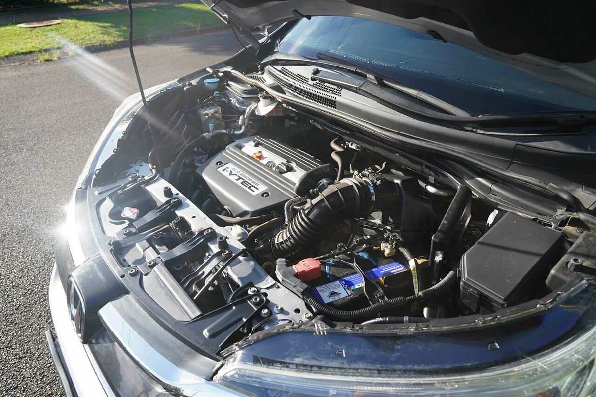 2016 Honda CR-V LE (4x4) 30 Series 2 MY17