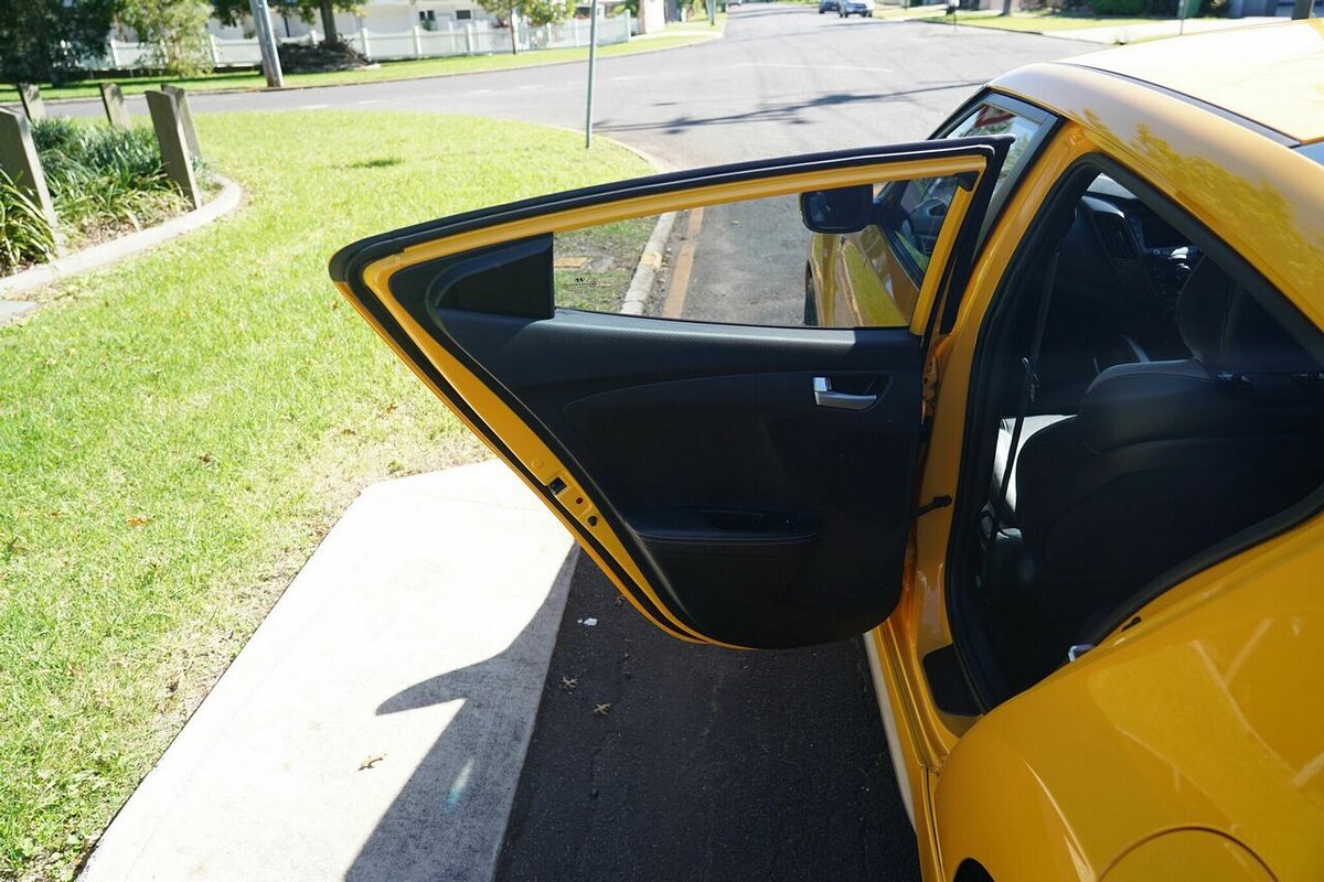 2015 Hyundai Veloster SR Turbo FS3