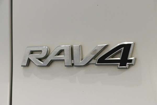 2019 Toyota RAV4 GX AXAH54R