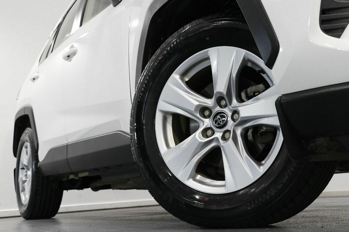 2019 Toyota RAV4 GX AXAH54R