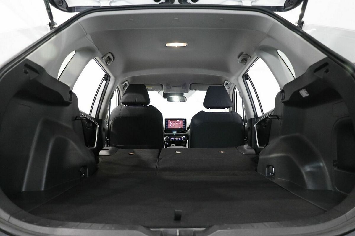 2019 Toyota RAV4 GX AXAH54R