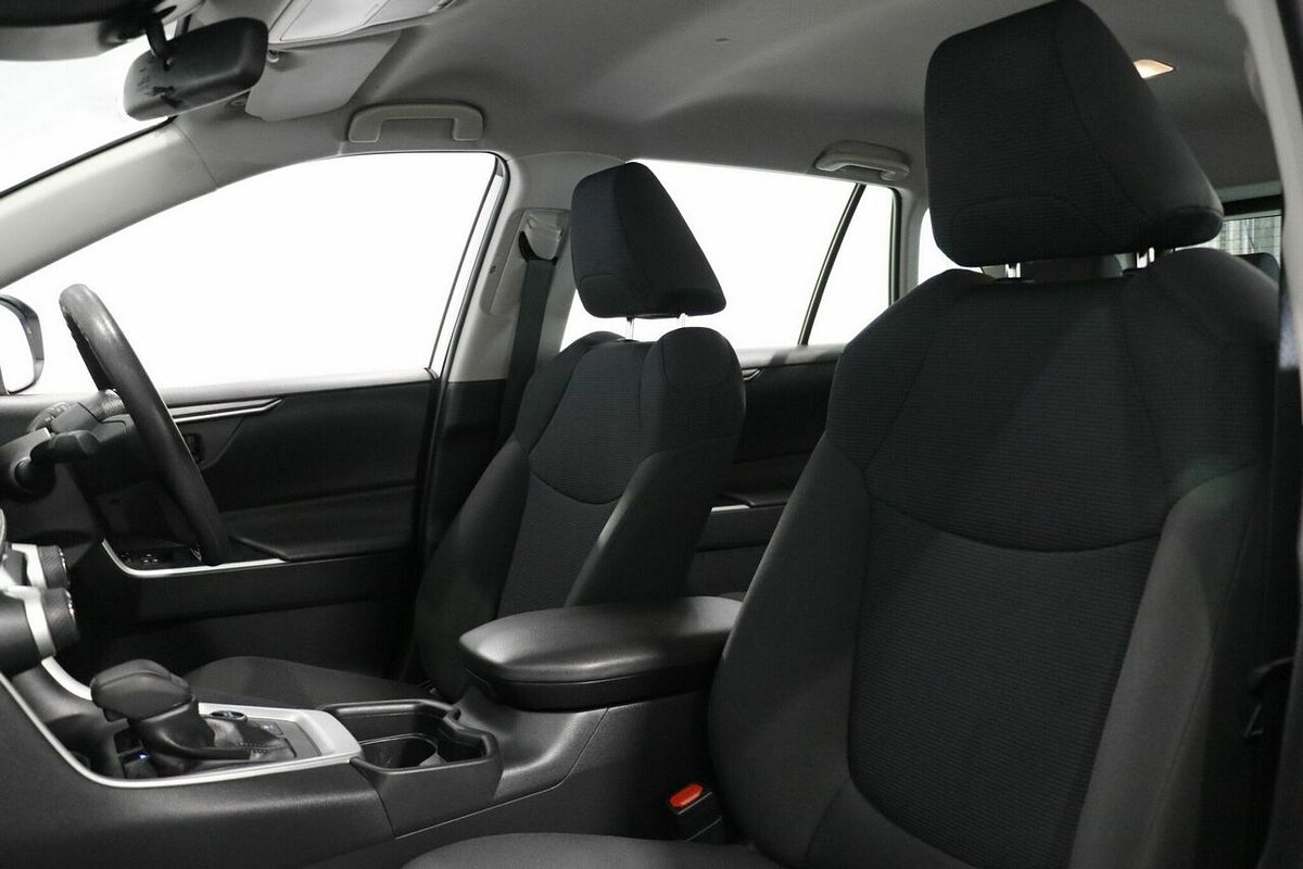 2019 Toyota RAV4 GX AXAH54R