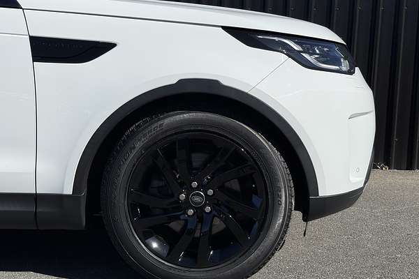 2017 Land Rover Discovery TD6 SE Series 5
