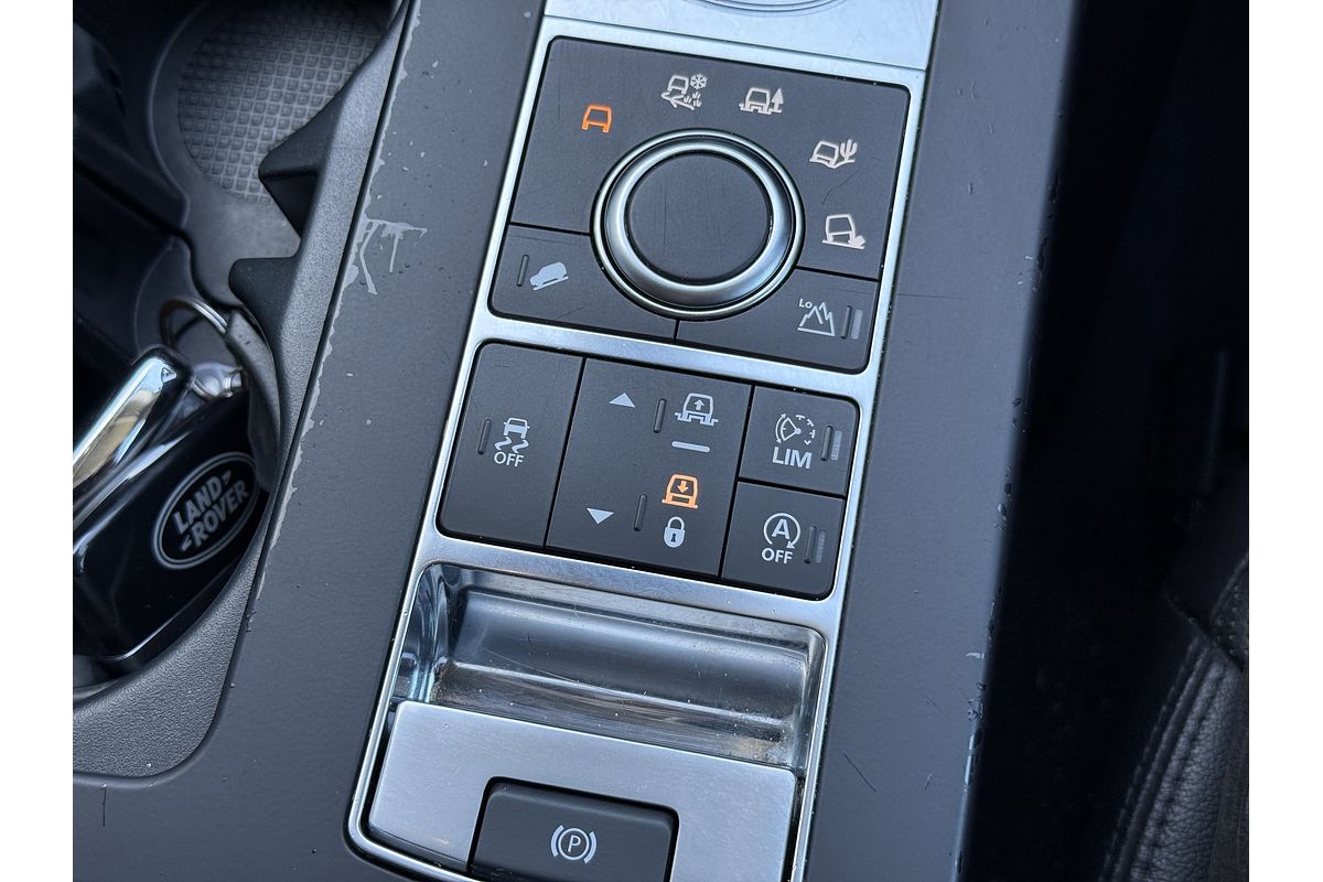 2017 Land Rover Discovery TD6 SE Series 5
