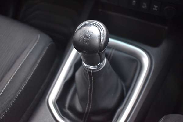 2018 Toyota Hilux SR5 GUN126R 4X4
