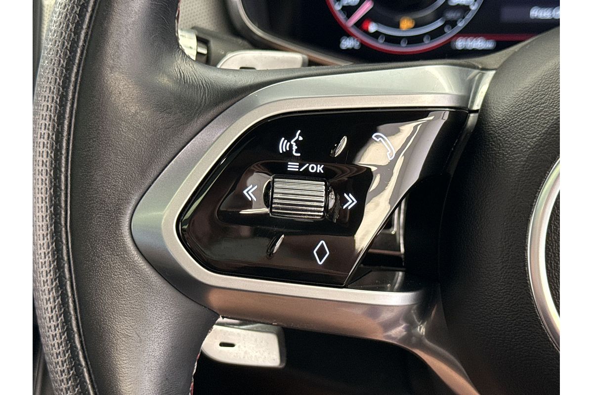 2021 Jaguar F-PACE SVR X761
