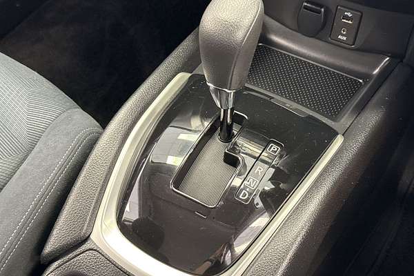 2016 Nissan X-TRAIL ST T32