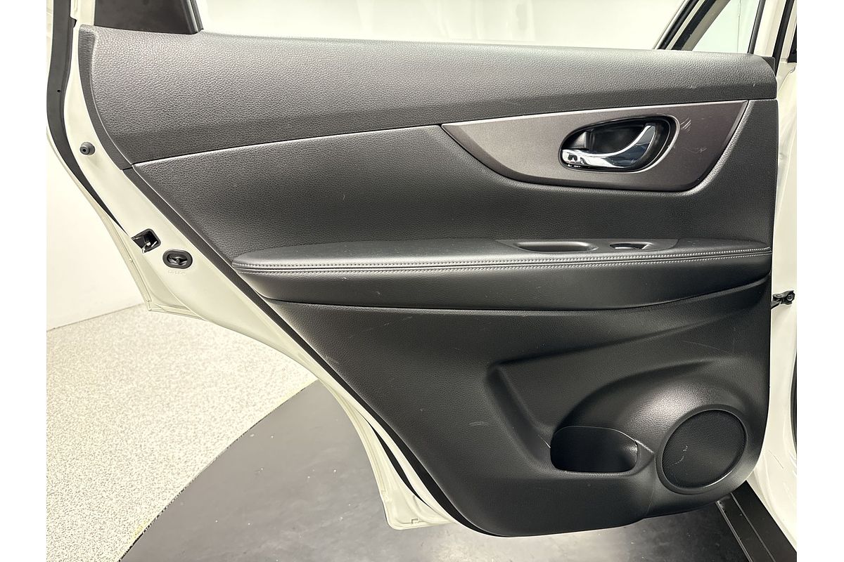2016 Nissan X-TRAIL ST T32