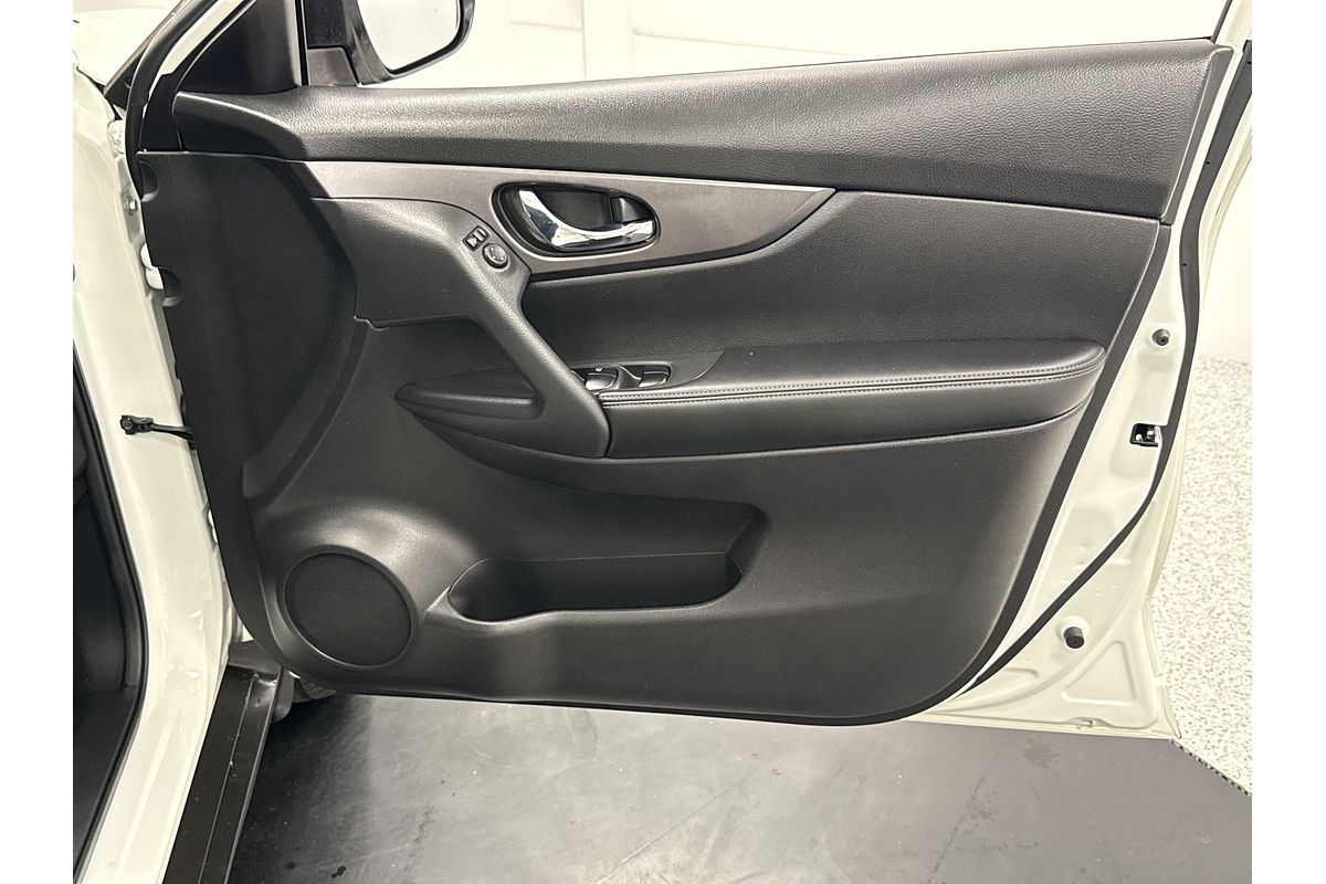 2016 Nissan X-TRAIL ST T32