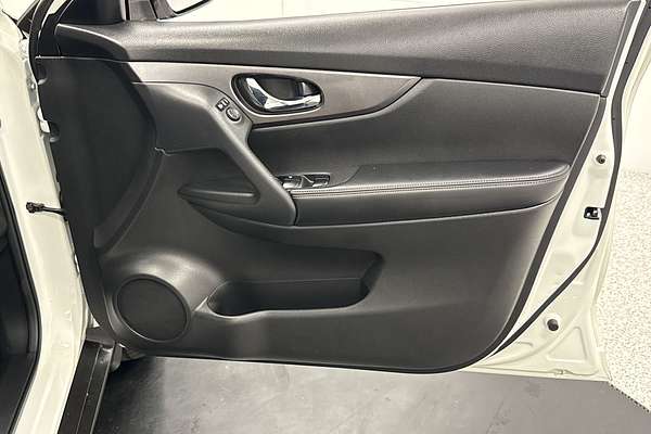 2016 Nissan X-TRAIL ST T32