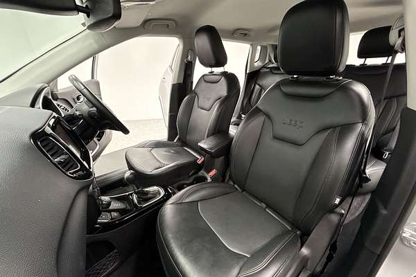2020 Jeep Compass Limited M6