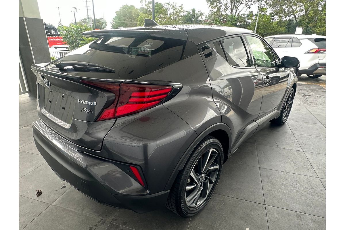 2022 Toyota CH-R Hybrid