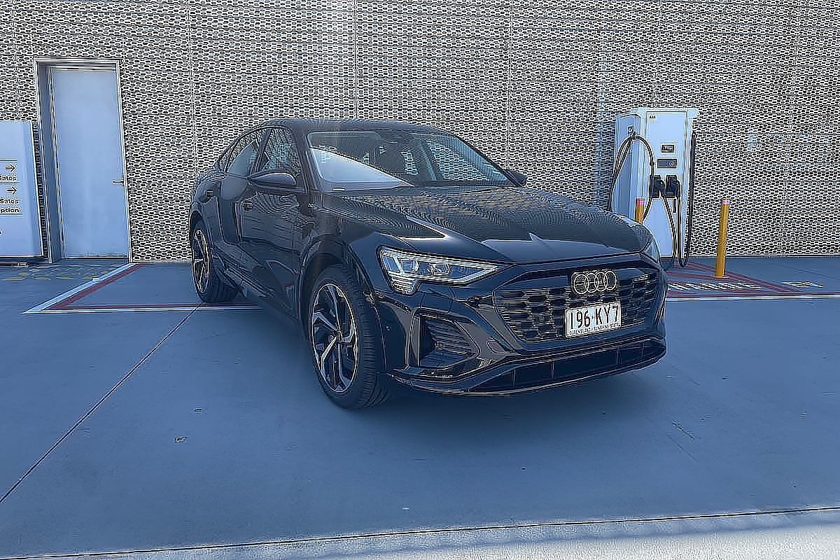 2024 Audi Q8 e-tron 55 GE