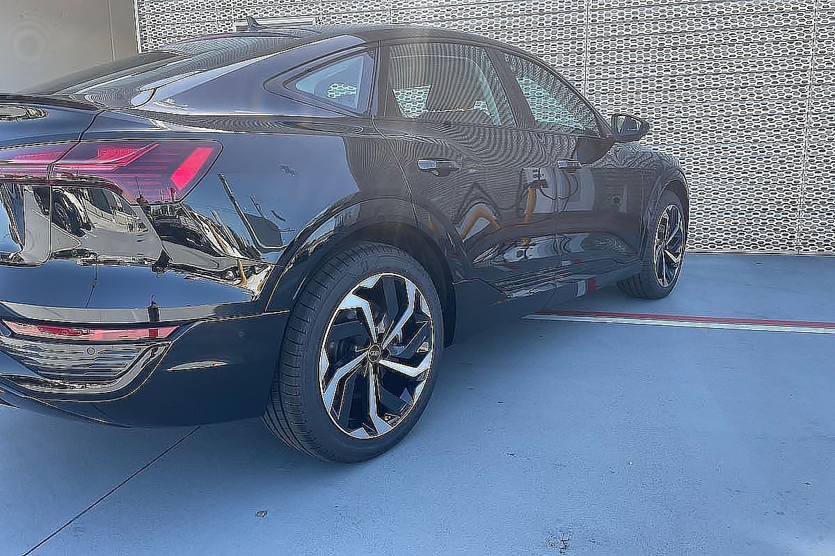 2024 Audi Q8 e-tron 55 GE