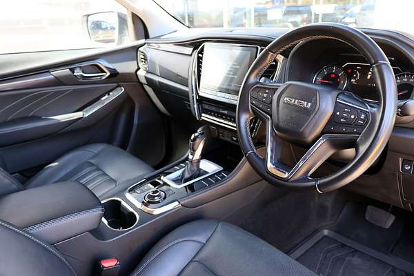 2023 Isuzu MU-X LS-T