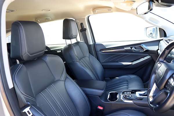 2023 Isuzu MU-X LS-T
