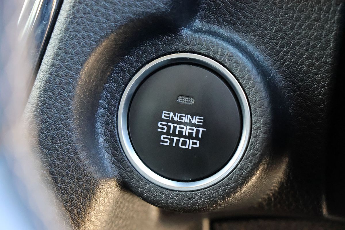 2023 Isuzu MU-X LS-T