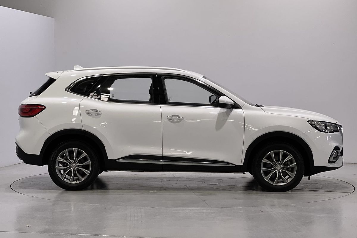 2022 MG HS Vibe SAS23