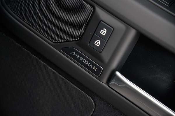2024 Land Rover Defender 110 D350 X-Dynamic HSE L663