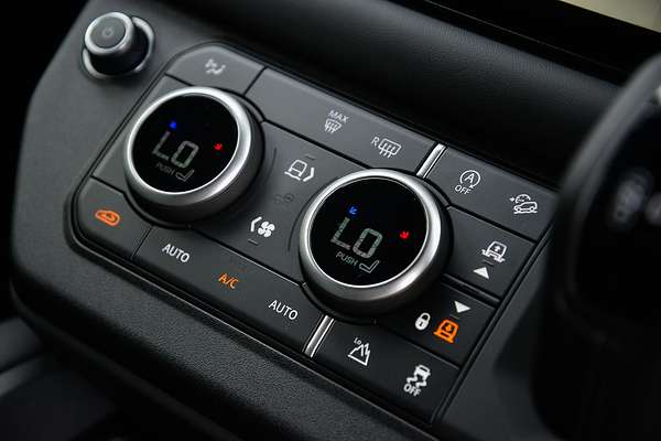 2024 Land Rover Defender 110 D350 X-Dynamic HSE L663