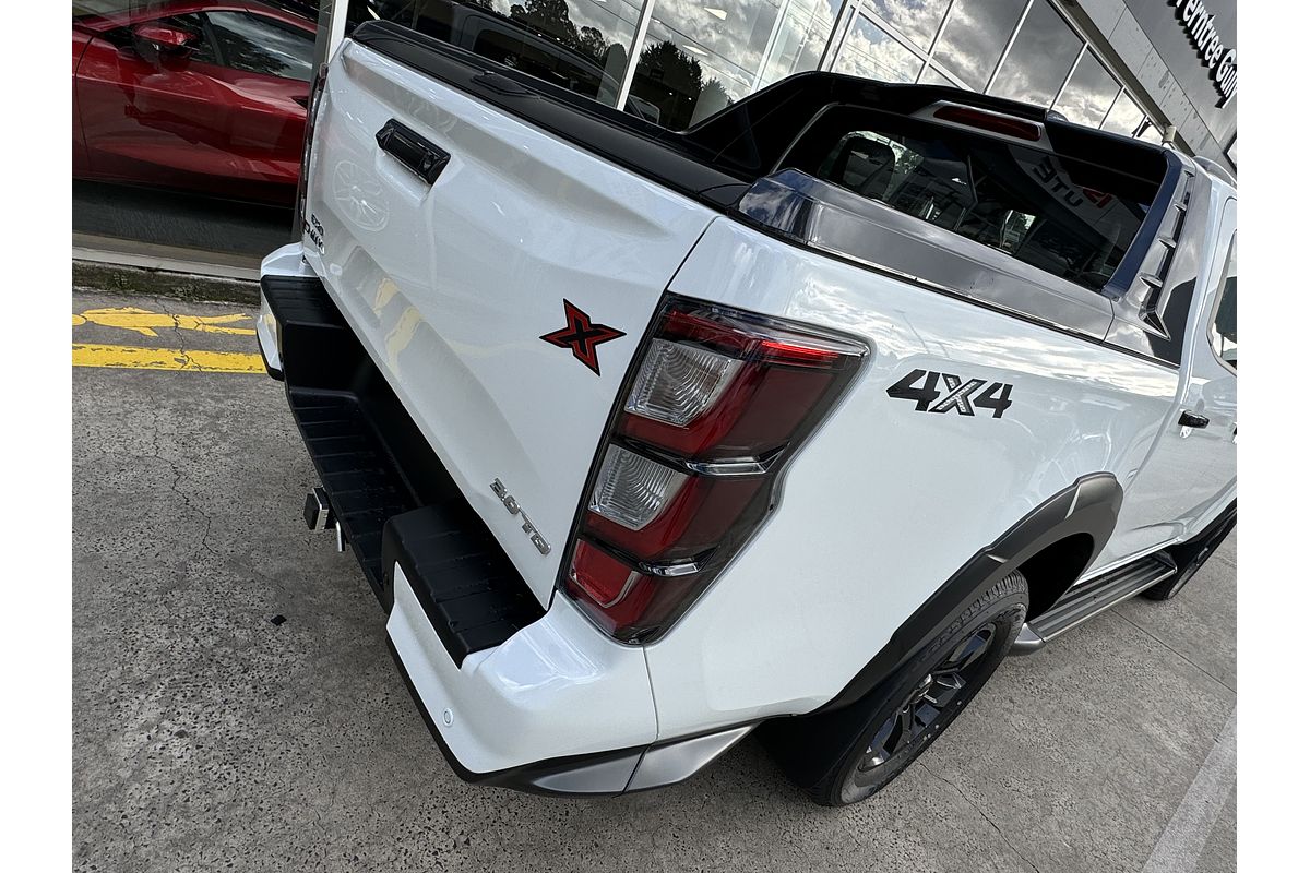 2025 Isuzu D-MAX X-TERRAIN 4X4