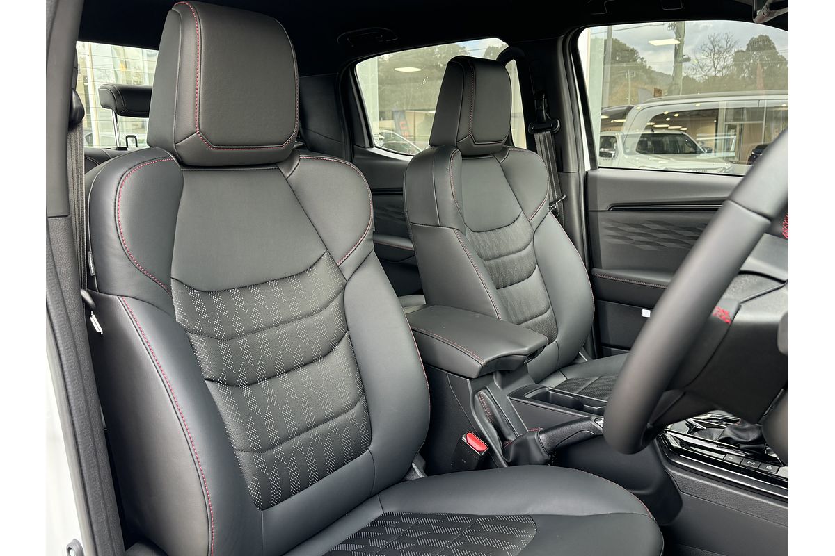 2025 Isuzu D-MAX X-TERRAIN 4X4