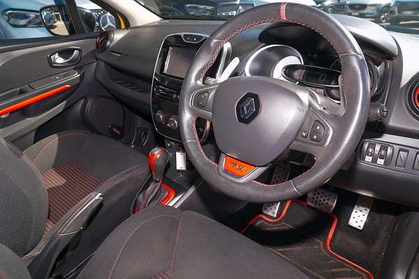 2015 Renault Clio R.S. 200 Cup IV B98