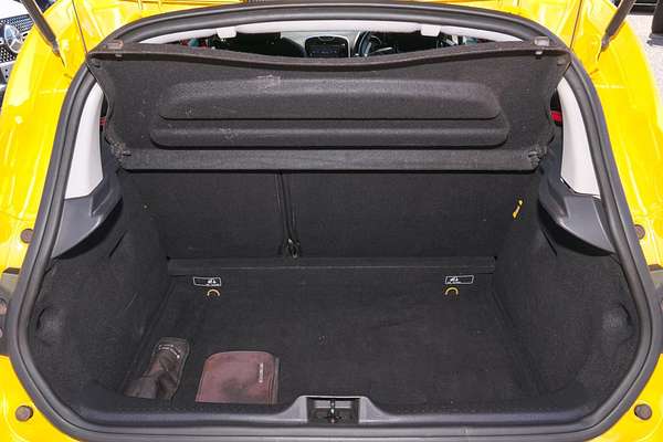 2015 Renault Clio R.S. 200 Cup IV B98