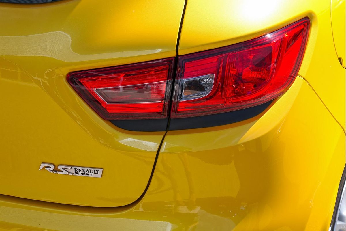 2015 Renault Clio R.S. 200 Cup IV B98
