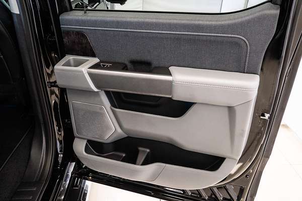 2023 Ford F-150 Lariat 4X4 SWB