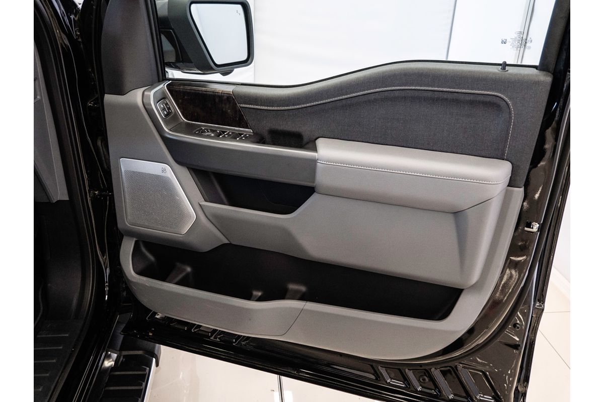 2023 Ford F-150 Lariat 4X4 SWB