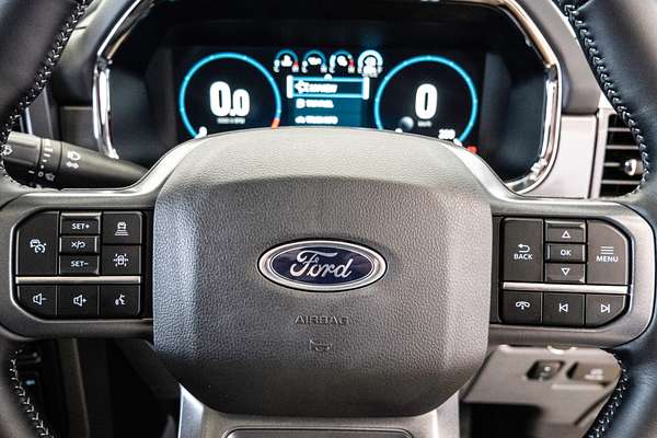 2023 Ford F-150 Lariat 4X4 SWB
