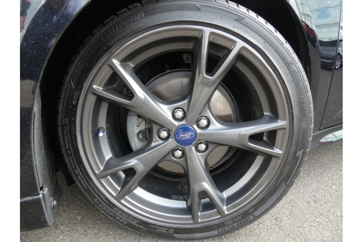 2016 Ford Focus Titanium LZ