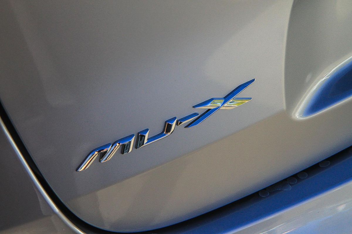 2025 Isuzu MU-X LS-M