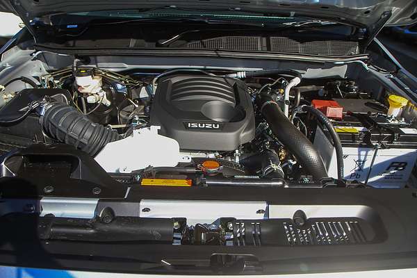 2025 Isuzu MU-X LS-M